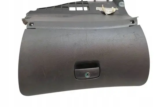 Volkswagen PASSAT B5.5 Glove box 
