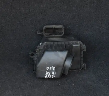 Hyundai ix35 Air filter box