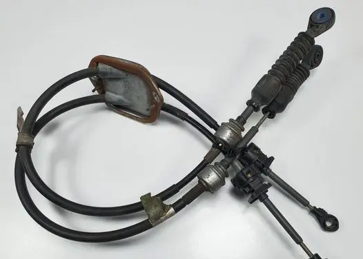 Citroen C1 Gear shift cable linkage 