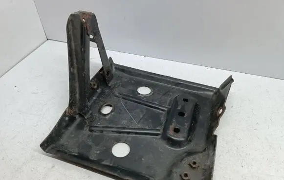 Mitsubishi Space Star Battery tray 