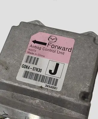 Mazda 6 Airbag control unit/module GDK457K30 3WXA0501