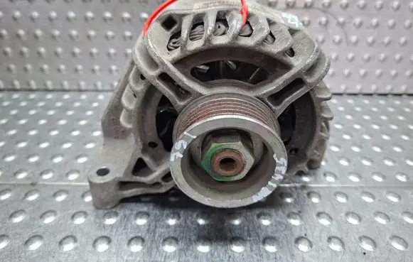 Fiat Grande Punto Generator/alternator S27624435 5171479190A