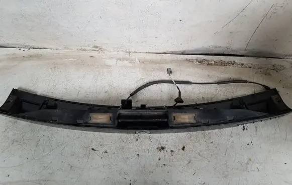 Dodge Caliber Trunk door license plate light bar 063033020185