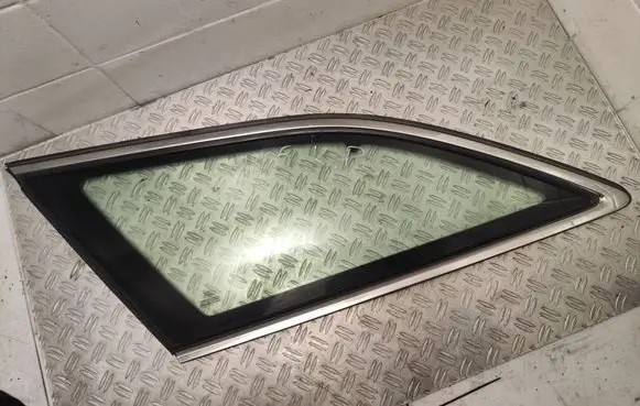 Ford Mondeo MK V Rear side window 43R001025 DOT27AS2M24100