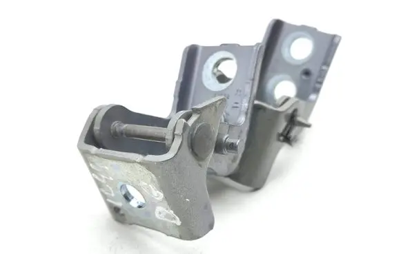 Rear door hinge set