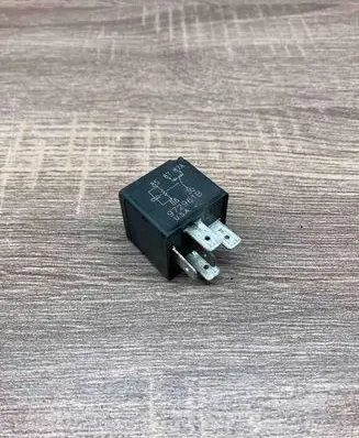 Chevrolet Camaro Other relay 12088595 P00