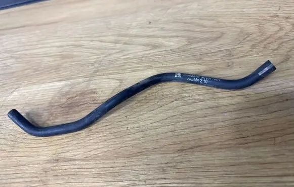 Opel Insignia A Engine coolant pipe/hose 461071664