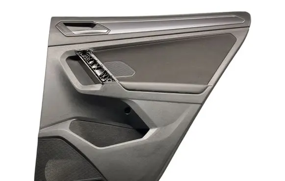 Volkswagen Tiguan Rear door card panel trim 5NA867212J 283859882V0 2837048