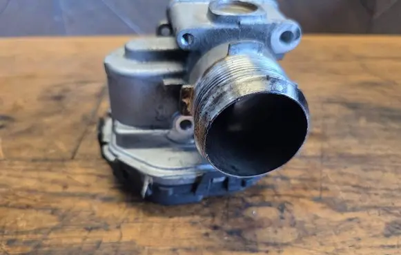 Ford Transit - Tourneo Connect Throttle valve 98359L01 9813276480 V29060197