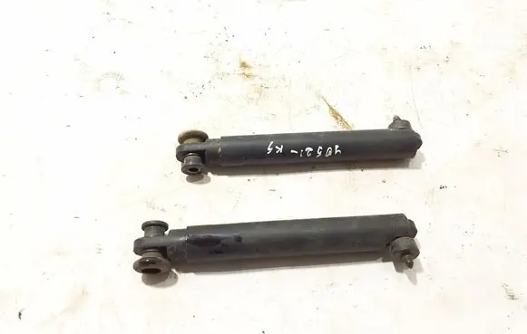 BMW X5 G05 Tailgate strut 7473097