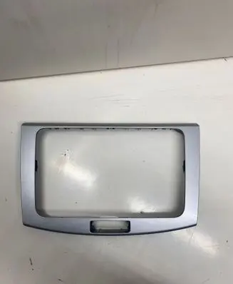 Volkswagen PASSAT B7 Radio/GPS head unit trim 3AA858069D