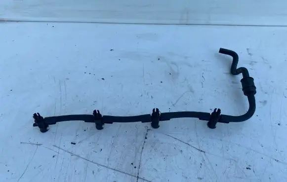 Fuel return line/hose