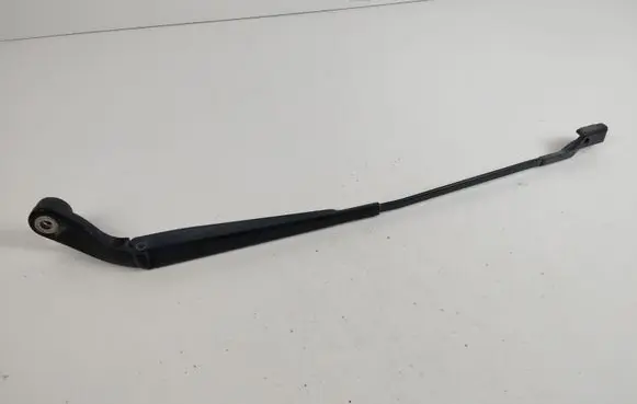 Citroen DS5 Front wiper blade arm 9807486880