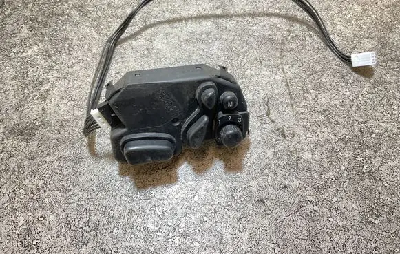 Mercedes-Benz CLK A209 C209 Seat control switch 2098202610 03464017