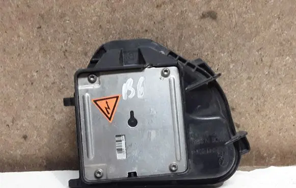 Volkswagen PASSAT B6 Headlight ballast module Xenon 7L6941329A