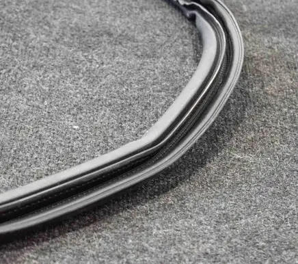 Audi A3 S3 8V Rubber seal front coupe door 8V7831707B