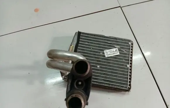 Volkswagen Jetta V Heater blower radiator N666929E291