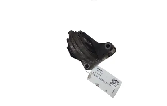 Volvo V70 Engine mount bracket 326C88