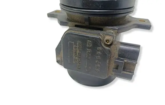 Ford Focus Mass air flow meter 98AB12B579B3B