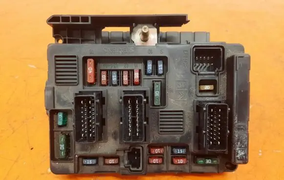 Citroen C5 Fuse box set