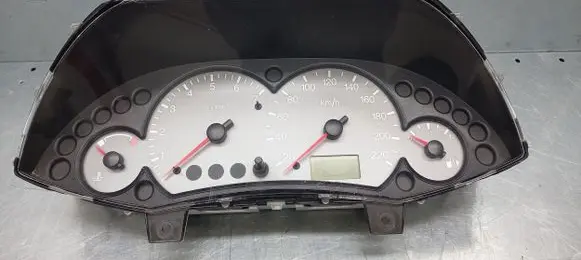 Ford Focus Speedometer (instrument cluster)
