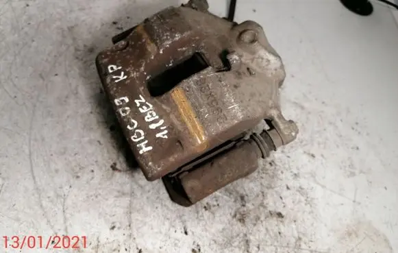 Mercedes-Benz C W204 Front brake caliper Does Not Apply