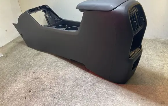 Hyundai Kona II Armrest 