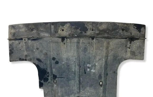 Audi Q7 4L Engine splash shield/under tray 7L8825285