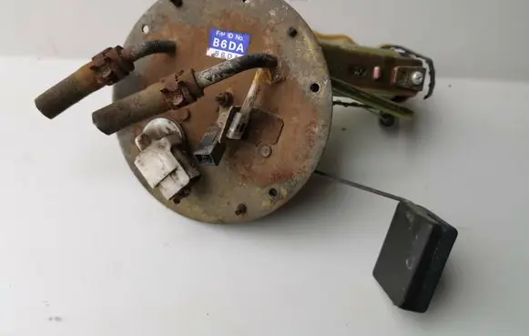 Mazda 323 F In-tank fuel pump B6DA