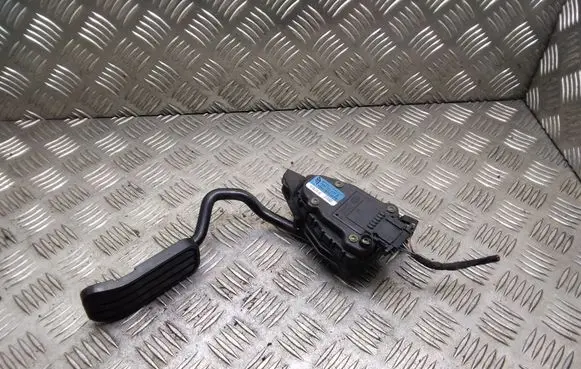 Volkswagen Sharan Accelerator throttle pedal 7M3723507B YM219F836FA