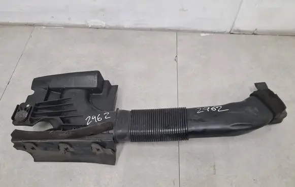 Ford Mondeo MK IV Air intake duct part AG919E635AE 1061976S01 1062008S01