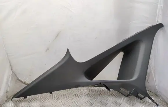 Volkswagen ID.5 (C) pillar trim 11E867287B