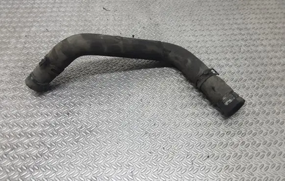 Volkswagen Touran I Engine coolant pipe/hose