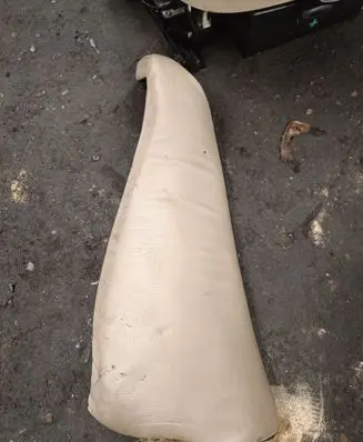 BMW X5 E53 Rear seat side top trim 270303