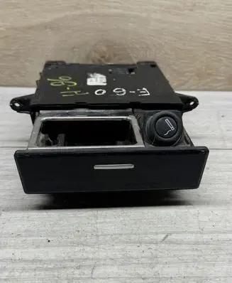 BMW 5 E60 E61 Car ashtray 6976376 22167210 6976375