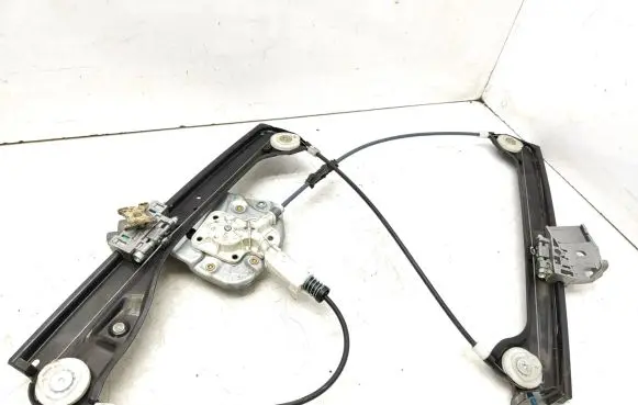 Front door window regulator with motor