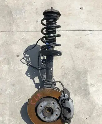 Opel Crossland X Front wheel hub spindle knuckle