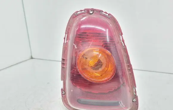 Mini One - Cooper Coupe R56 Rear/tail lights 2757009 2757011 03373180
