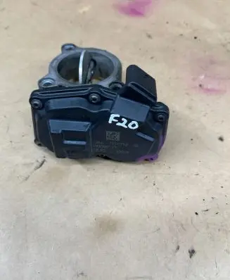 BMW 1 F20 F21 Throttle valve 10378517 7810752