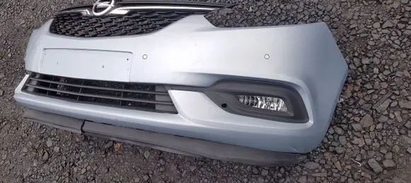 Opel Zafira C Front bumper