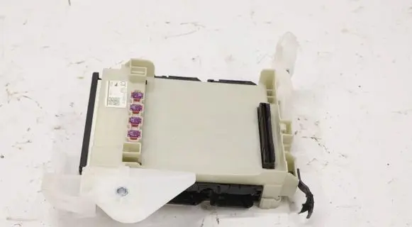Lexus ES VII XZ10 Other control units/modules 82730-33Q30