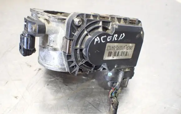 Honda Accord Throttle body valve GMA3A