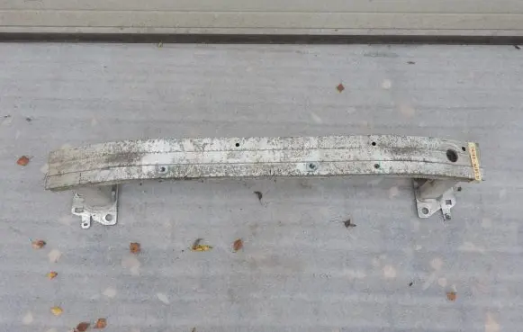 Renault Captur Front bumper cross member 752107246R