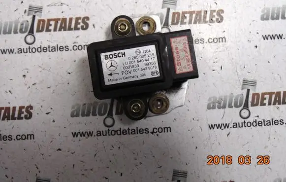 Mercedes-Benz A W168 ESP acceleration yaw rate sensor 0265005219