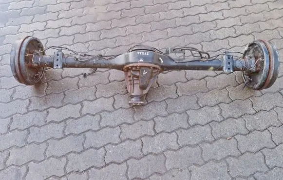 Isuzu D-Max Rear axle beam 