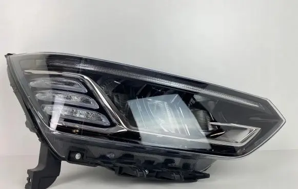 SsangYong Korando Headlight/headlamp 83102-37201