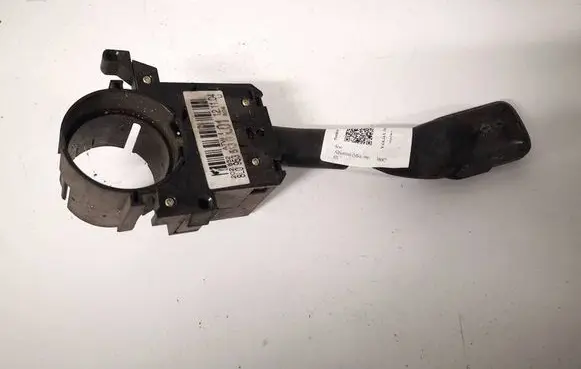 Volkswagen PASSAT B5 Indicator stalk 8L0953513G