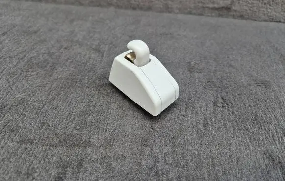Audi Q7 4M Sun visor clip/hook/bracket 4M0859561B 4M0859561B8XD 4M0859561BEP5