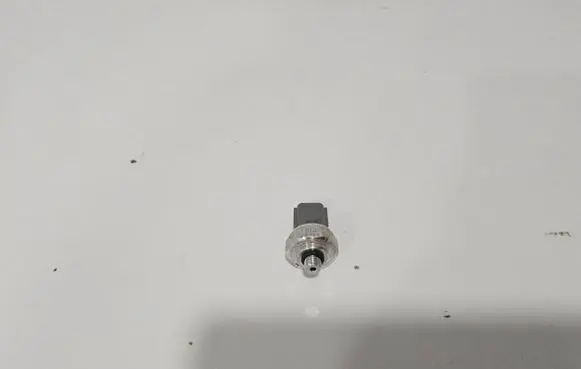 Renault Megane IV Air conditioning (A/C) pressure sensor 921361722R 921361722