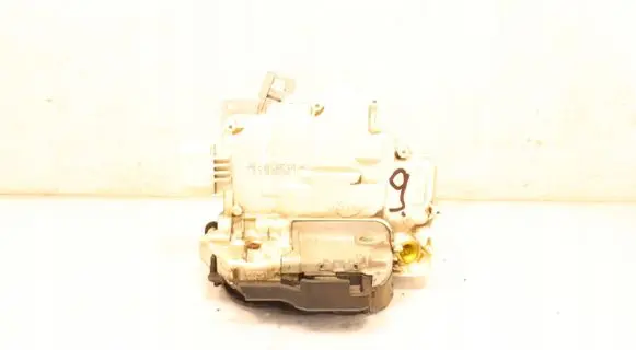 Front door lock